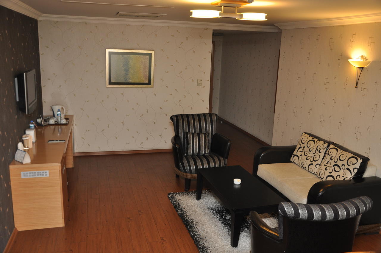 Gaziantep Plaza Hotel Rom bilde