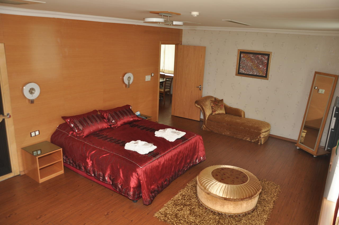 Gaziantep Plaza Hotel Eksteriør bilde